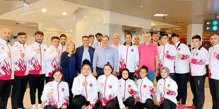 Kick Boks Milli Takımı’ndan Dünya Kupası’nda 2’si altın 9 madalya