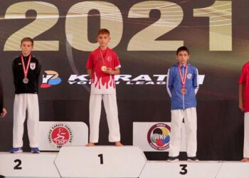 Milli karatecilerden ilk günde 14 madalya