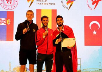 Genç tekvandoculardan 22 madalya