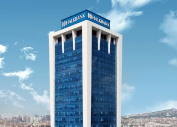 Halkbank, yılın en iyi işvereni seçildi