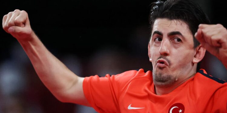 Masa tenisinde Abdullah Öztürk olimpiyat şampiyonu