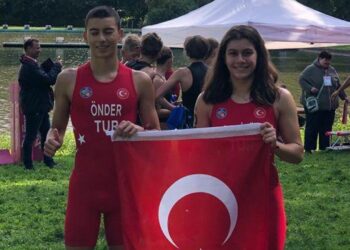 Genç millilerden 1 altın, 1 gümüş madalya