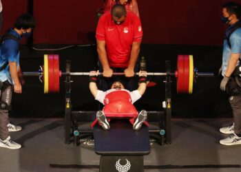 Milli halterci Abdullah Kayapınar olimpiyat beşincisi oldu