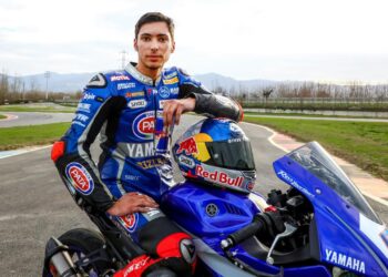 Milli motosikletçi Toprak Razgatlıoğlu İspanya’da üçüncü oldu