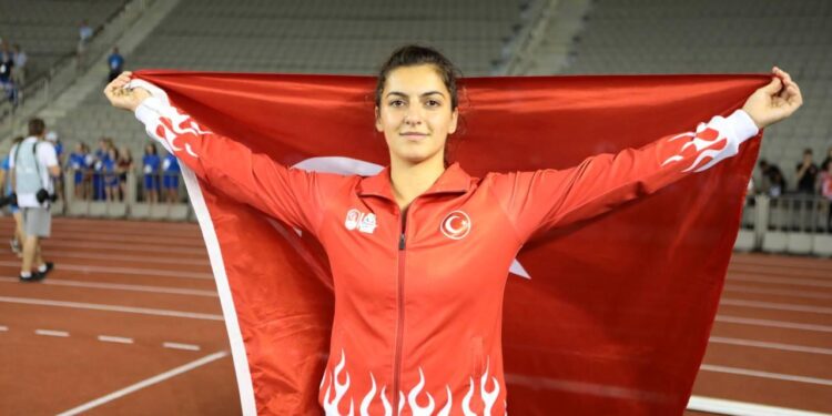 Milli ciritçi Türkmen’den önemli başarı