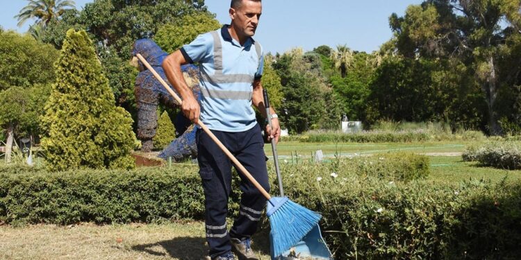 Park görevlisi Ufuk Arda maratonda başarıdan başarıya koşuyor