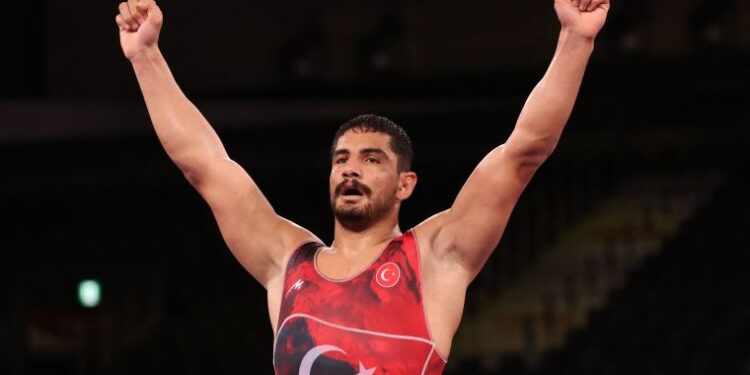 Taha Akgül bronz madalya kazandı