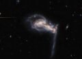 Hubble, ‘kardeş kavgasına tutuşan’ galaksileri görüntüledi
