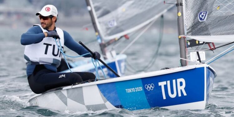 Fenerbahçe Spor Kulübü yelkencilerinden önemli başarı