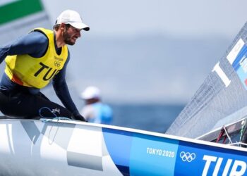 Alican Kaynar yelkende ilki başardı!