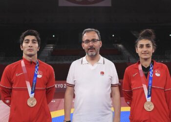 Türk tekvandocular Tokyo 2020’yi 2 madalyayla kapattı