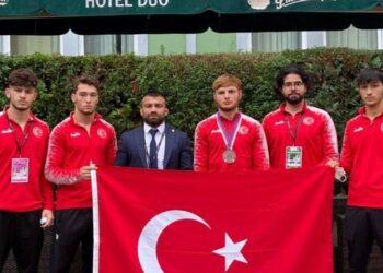 Umalt Demirel’den bronz madalya