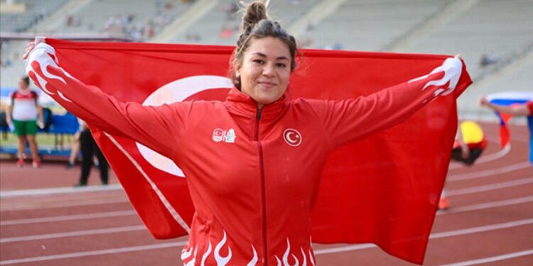 Özlem Becerek, Avrupa 20 Yaş Altı Şampiyonası’nda 4. oldu