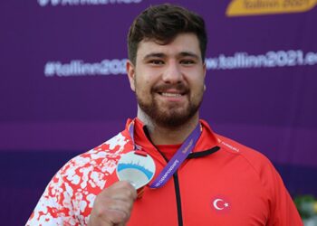 Alperen Karahan’dan tarihi başarı: Gülle atmada ilk madalya