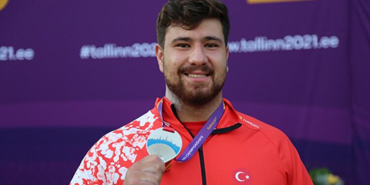 Alperen Karahan’dan tarihi başarı: Gülle atmada ilk madalya