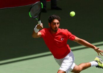 Milli tenisçi Altuğ Çelikbilek, Portekiz’de şampiyon oldu