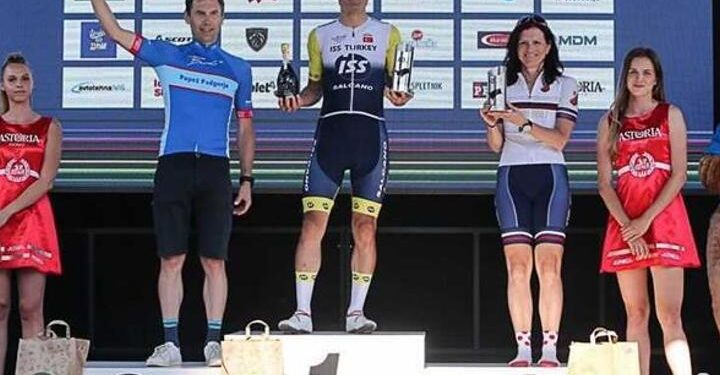 Sporculardan Slovenya ve Beykoz’da aynı gün 3 madalya