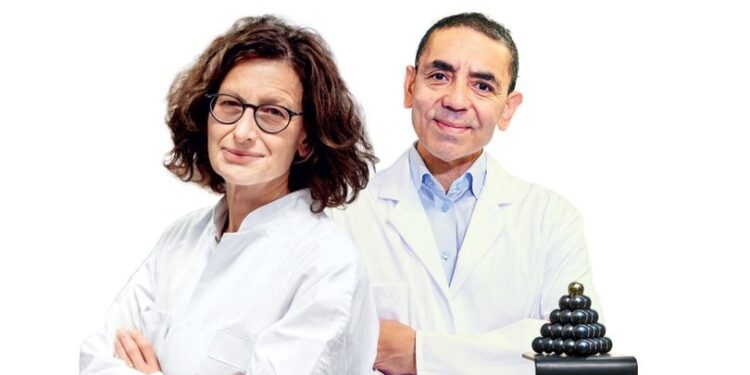 25. Aydın Doğan Ödülü, Dr. Özlem Türeci ve Prof. Dr. Uğur Şahin’e verildi