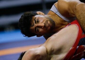 Milli güreşçi Murat Fırat, Polonya’da altın madalya kazandı