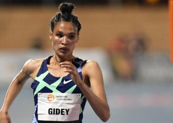 Etiyopyalı Gidey’den kadınlar 10 metre dünya rekoru