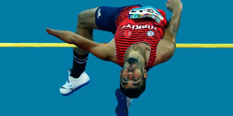 Milli sporcu Abdullah Ilgaz’dan bronz madalya