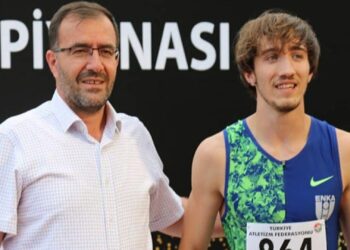 Berke Akçam’dan Türkiye rekoru