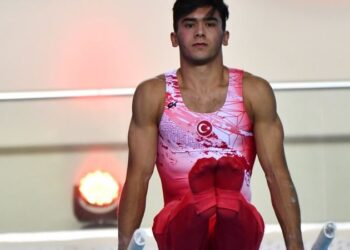 Cimnastikte Mert Efe Kılıçer’den altın madalya