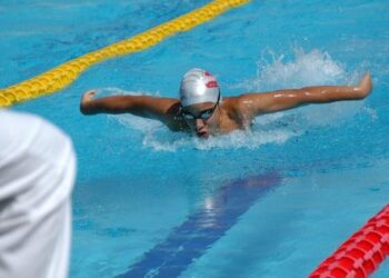 16 yaşındaki İtalyan yüzücü Pilato’dan dünya rekoru