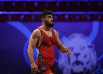 Milli güreşçi Ramazan Sarı’dan altın madalya