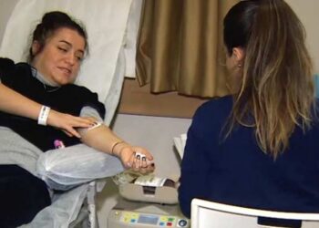 İstanbul’da lise öğrencileri Kızılayın kan bağışı için harekete geçti