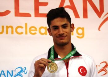 Sedat Cacim Türkiye rekoru kırdı