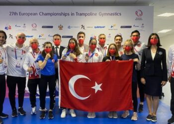 Elif Çolak ve Sıla Karakuş’tan tarihi başarı