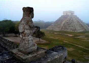 Meksika’da bir mağarada Maya uygarlığına ait olduğu düşünülen el izleri bulundu