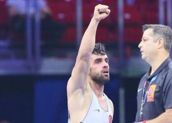 Milli güreşçi Ekrem Öztürk, Avrupa ikincisi oldu