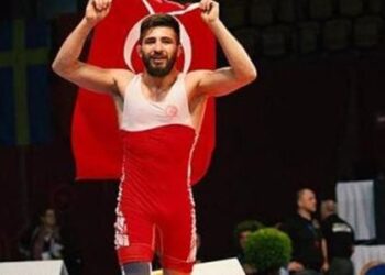 Milli güreşçi Süleyman Atlı, Avrupa şampiyonu oldu