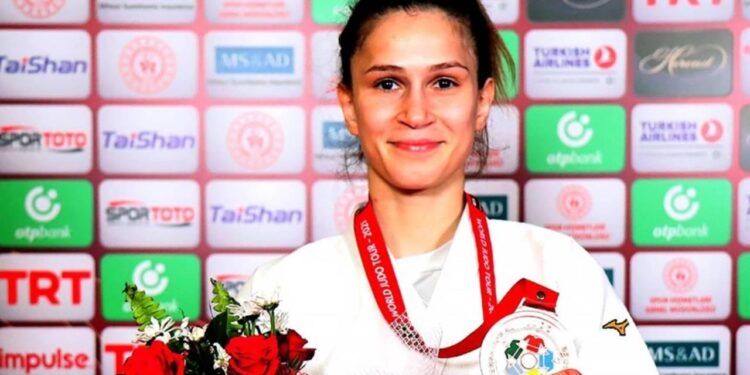 Gülkader Şentürk judoda bronz madalya kazandı