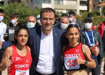 Ayşe Tekdal’dan kota, Meryem Bekmez’den rekor