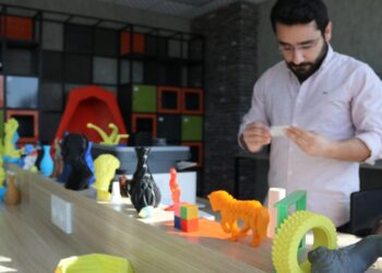Atık plastikler 3D yazıcılar sayesinde ekonomiye kazandırılıyor