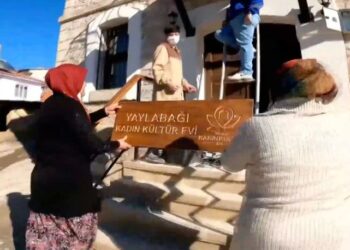 8 Mart’ta örnek adım