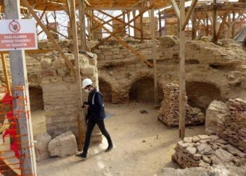 Sur çalışmaları sırasında ortaya çıktı: İstanbul‘da Osmanlı ve Bizans dönemine ait bin yıllık eserler bulundu