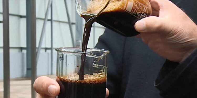 Çay atıklarından üretilen soğuk çay ekonomiye kazandırılıyor