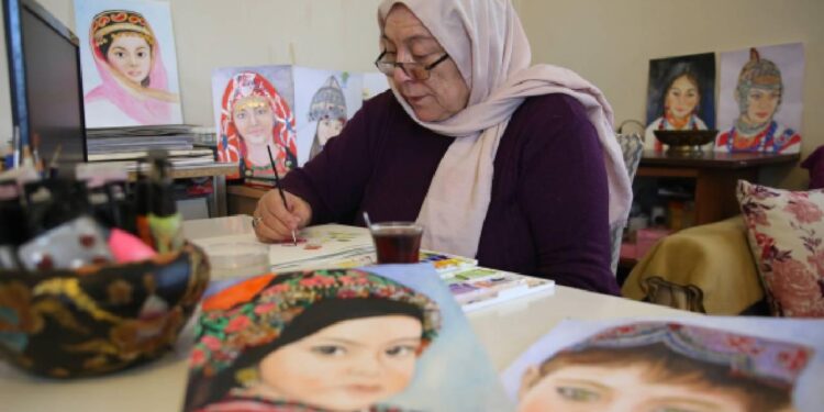 Ressamlık hayalini emekli olunca gerçekleştirdi