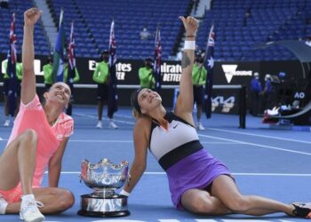 Mertens-Sabalenka şampiyon!