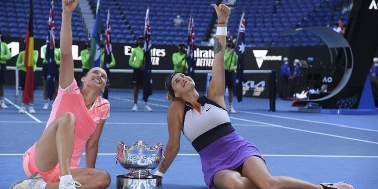 Mertens-Sabalenka şampiyon!