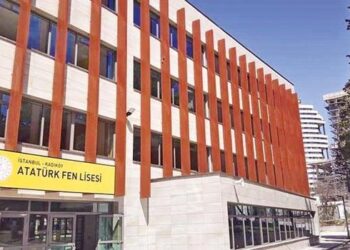 Bu okul çok akıllı