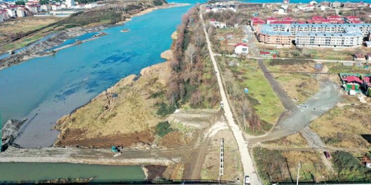 Karadeniz Bölgesi’nin en uzun kıyı şeridine sahip Ordu’daki Melet Irmağı barınak olacak