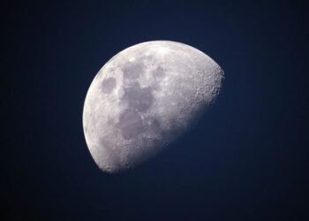 50 yıl önce Ay yüzeyine bırakılmıştı, yeniden görüldü