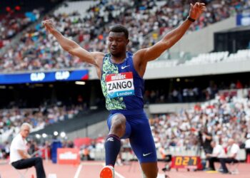 Zango’dan üç adım atlama dünya salon rekoru