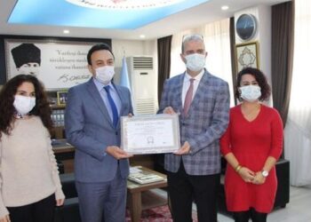 eTwinning projelerinde başarılı olan okullara ödül