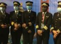 Hindistanlı kadın pilotlar 17 saatlik direkt uçuşla dünya rekoru kırdı